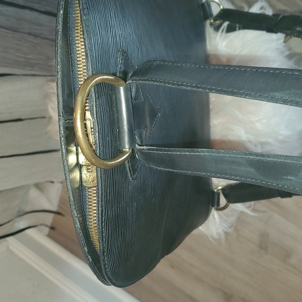 Louis Vuitton Black Epi Leather Gobelins Backpack Bag Authentic - Picture 5 of 16